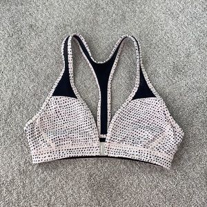Lulu lemon front clasp sports bra